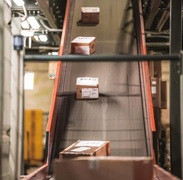 Zásilky nízké hodnoty zejména z Asie dusí Evropskou unii